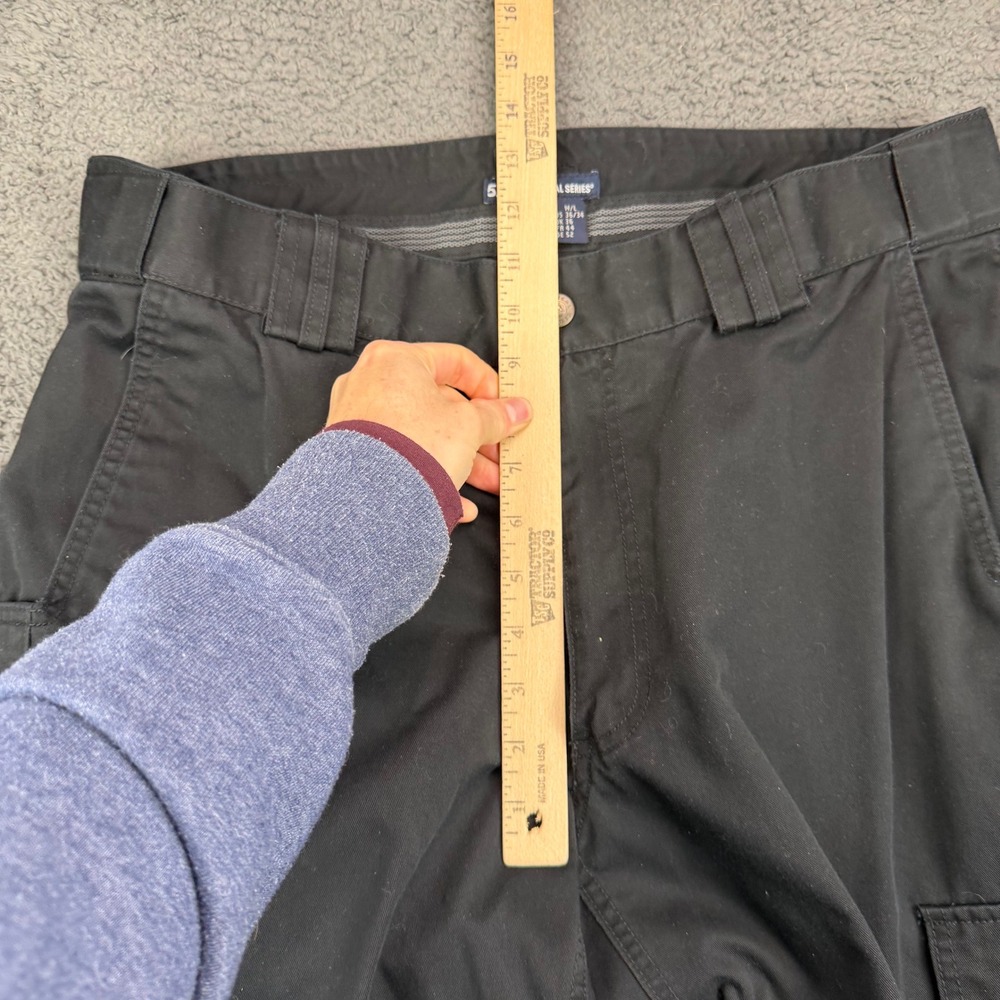 5.11 Tactical Series Men's Black Cargo Combat Utility Pants Size 36x34 - Picture 4 of 8